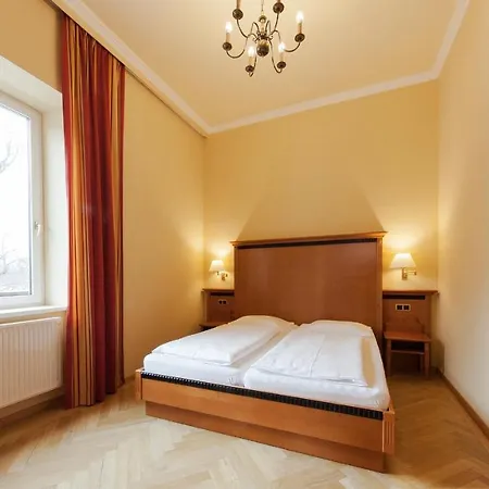 Marienhof 4* 赖歇瑙