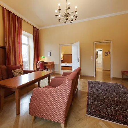 Marienhof Hotel 4*