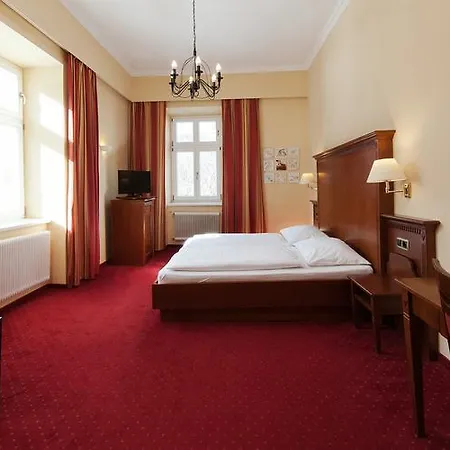 Marienhof 4* 赖歇瑙